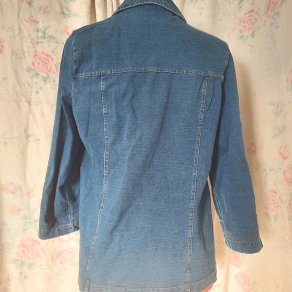 Casual light jean jacket/button down top - Picture 2 of 7